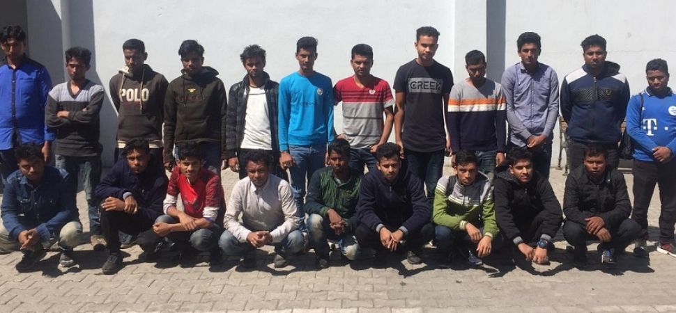 Başkale \'de 21 Kaçak göçmen yakalandı.