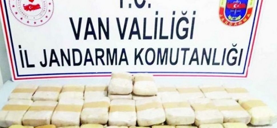 Başkale \'de 30 kilogram eroin ele geçirildi