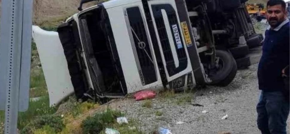 Van-Başkale yolunda kaza 1 kişi yaralandı
