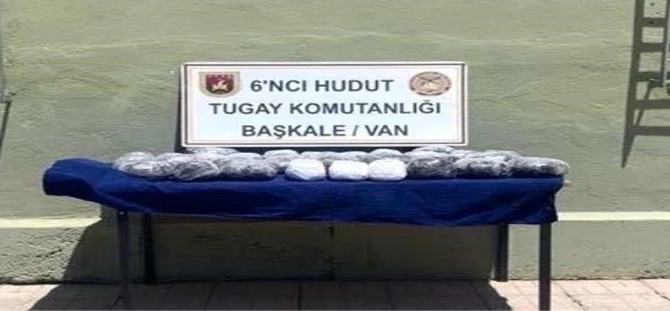 Başkale Hudut Kartalları 30 kilo Uyuşturucu Ele Geçirdi