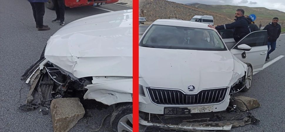 Başkale\'de Trafik Kazası: 2 Yaralı