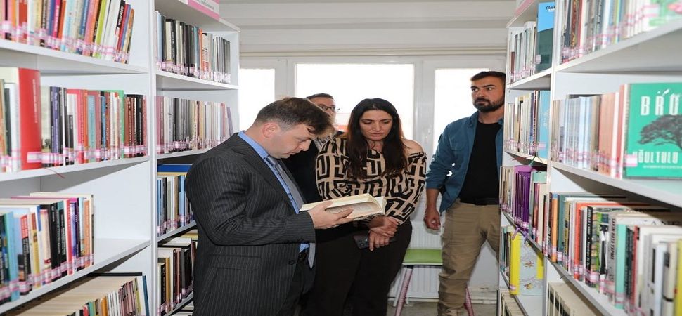 Kaymakam Erdoğan’dan kütüphane ziyareti