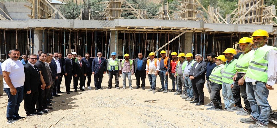 Başkale\'de 80 yataklı hafızlık Kur\'an kursu tamamlanıyor