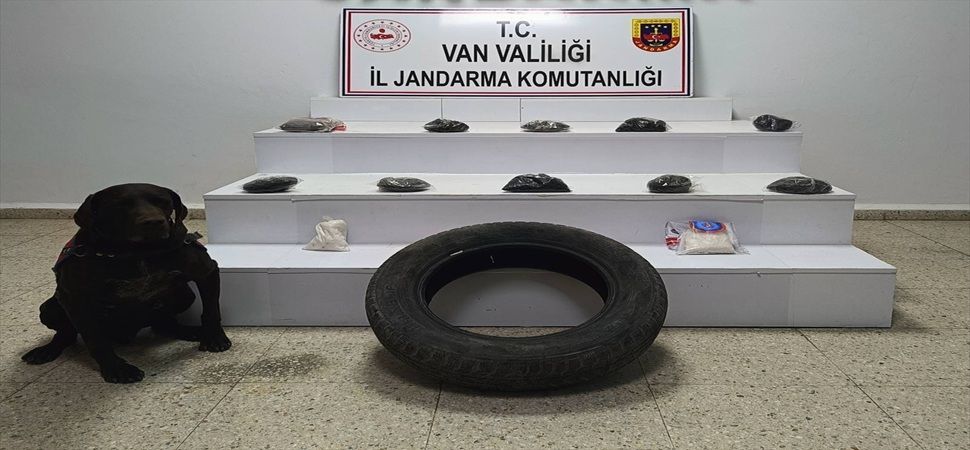 Başkale\'de araç lastiğinde uyuşturucu ele geçirildi