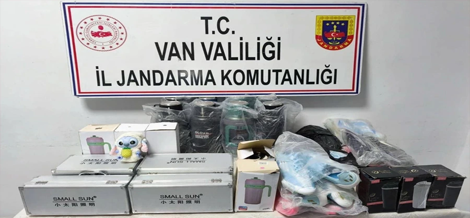 Başkale \'de Gümrük kaçağı Eşya Ele Geçirildi