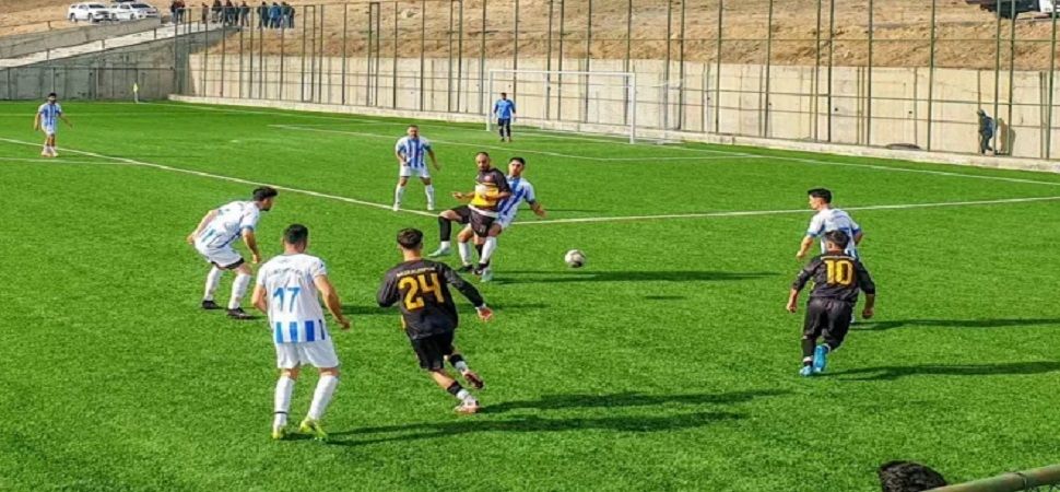 Başkale spor evinde berabere kaldı