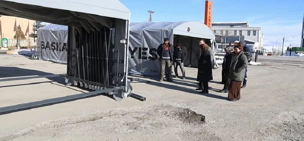 Başkale Belediyesi envanterine 3 yeni raylı çadır eklendi