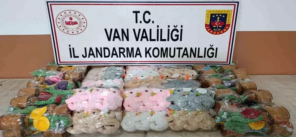 Başkale\'de gümrük kaçağı malzeme ele geçirildi