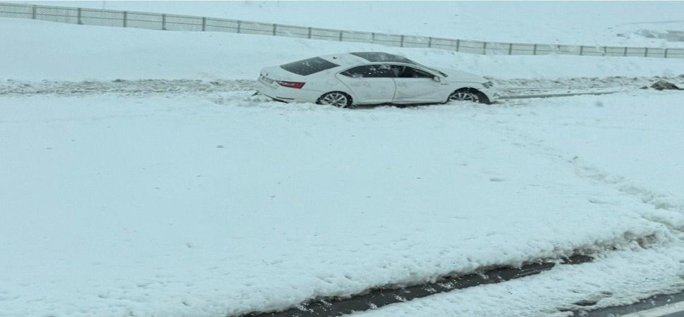 Başkale-Van yollunda kaza 3 yaralı