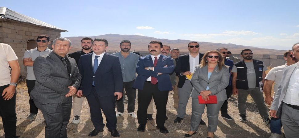 Başkale ’de Açılacak Gelincik sınır kapısı alanında inceleme