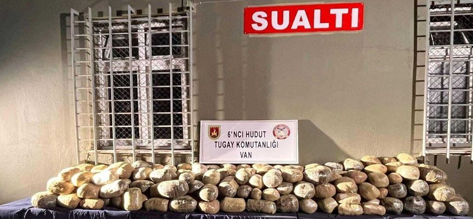Başkale hudut hattında 412 kilo 741 gram uyuşturucu ele geçirildi