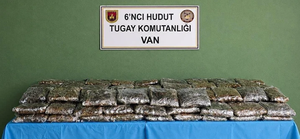 Hudut Kartalları geçit vermiyor: Başkale'de 59 kilo uyuşturucu ele geçirdi