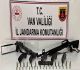 Başkale'de jandarma silah ve mühimmat ele geçirdi