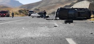 Gürpınar’da trafik kazası: 5 yaralı 