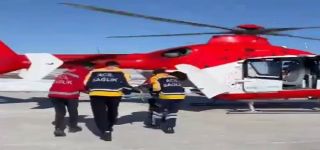 Başkale 'de göğüs ağrısı olan hasta için helikopter havalandı