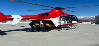 Başkale'de hamile kadın ambulans helikopterle Van'a sevk edildi 
