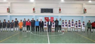 Başkale ' de Ortaokullar arası futsal turnuvası yapıldı