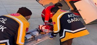 Başkaleli çocuk için Ambulans Helikopter havalandı.