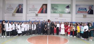 Başkale'de öğrencilerden yılsonu sergisi