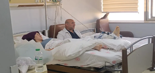 Müdür Aras'tan Başkale de kaza geçirenlere ziyaret