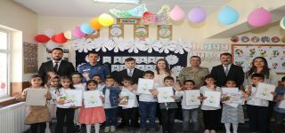 Başkale’ de karne sevinci