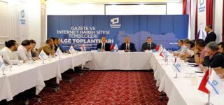 Erkılınç, Van'da basın temsilcileriyle bir araya geldi