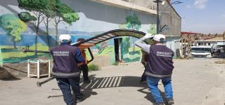 Başkale Kent Meydanında düzenleme çalışmaları