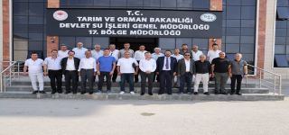 Başkaleli muhtarlardan Van DSİ 17 bölge müdürlüğünde toplantı