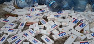 Başkale 'de Kamyonda gizlenmiş Kaçak Sigara Operasyonu