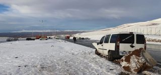 Van Başkale yolunda zincirleme kaza: 5 yaralı