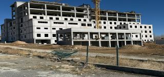 Başkale Devlet Hastanesi'nin yapımı son hız devam ediyor