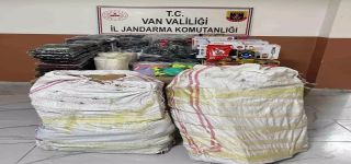 Başkale'de gümrük kaçağı malzeme ele geçirildi