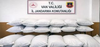 Başkale'de kaçak gıda ele geçirildi