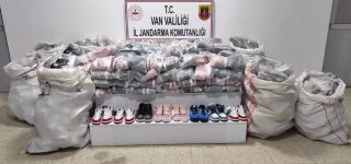 Başkale'de 3 Milyon TL Değerinde Kaçak Eşya Ele Geçirildi