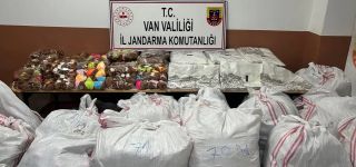 Başkale’de gümrük kaçağı malzeme ele geçirildi