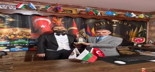 Dünyaca Ünlü Yazar Akif Manaf’a BULTÜRK Barış Ödülü