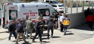 Başkale sınır hattında patlama: 3 asker yaralandı 