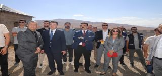 Başkale ’de Açılacak Gelincik sınır kapısı alanında inceleme