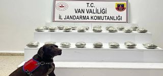 Başkale’de 10 kilo 111 gram toz esrar ele geçirildi